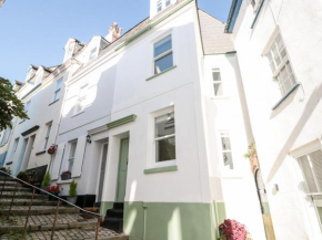8 Browns Hill